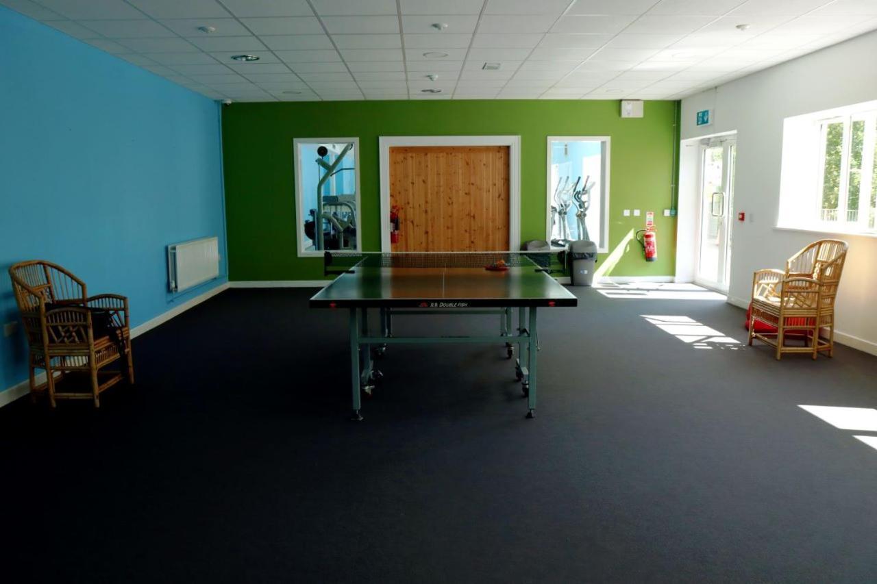 St Angela'S Lakeside Aparthotel Sala Sligo Dış mekan fotoğraf